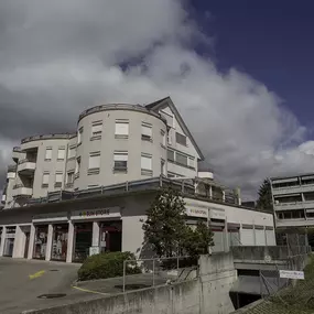 bâtiment-pharmacie-sun-store-gland