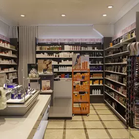 prodotti-per-la-cura-farmacia-amavita-centro-ascona