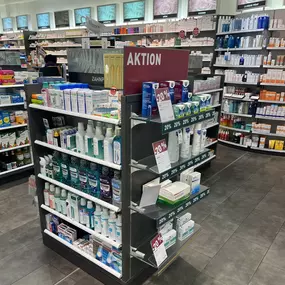 innenraum-amavita-apotheke-glattzentrum