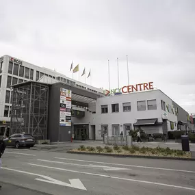 exterieur-de-la-pharmacie-sun-store-petit-lancy