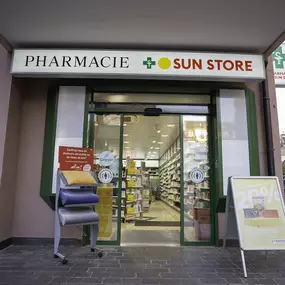 entrée-pharmacie-sun-store-clarens