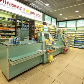 caisse-pharmacie-sun-store-vevey-2-gares