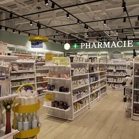 interieur-pharmacie-sun-store-moudon