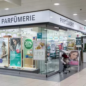 fenster-amavita-apotheke-sonnenhof