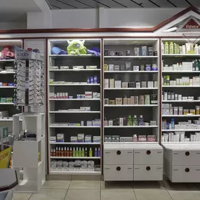 interieur-de-la-pharmacie-sun-store-ardon