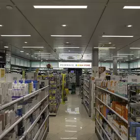 interieur-de-la-pharmacie-sun-store-lutry