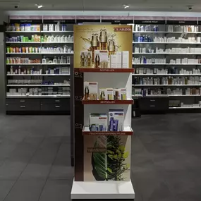 clarins-produkte-amavita-apotheke-shoppyland