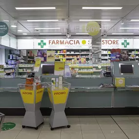 banco-cassa-farmacia-sun-store-locarno