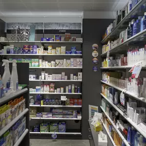 hygieneprodukte-amavita-apotheke-ilanz