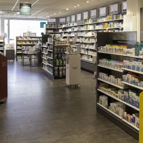 Pharmacie-Amavita-Gare-Nyon-intérieur