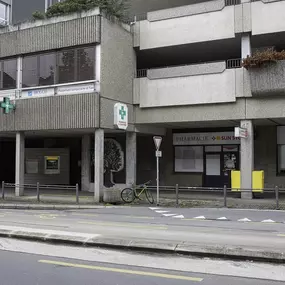 exterieur-de-la-pharmacie-sun-store-yverdon