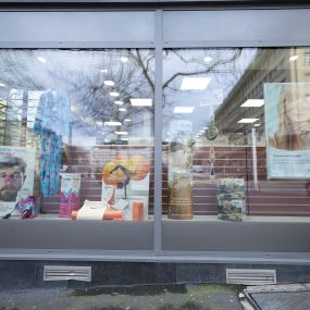 fenêtre-pharmacie-lausanne-riponne