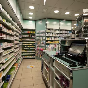 caisse-pharmacie-sun-store-lausanne-riponne