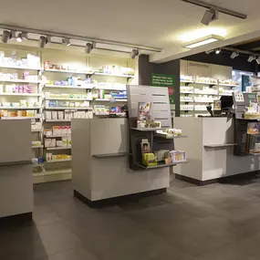 kassierer-amavita-apotheke-jegenstorf