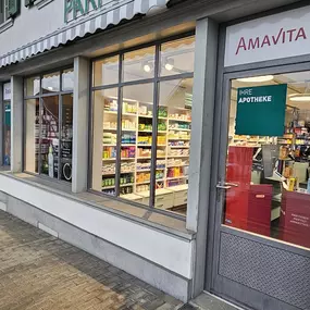 eingang-amavita-apotheke-jegenstorf