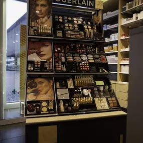 beauty-produkte-amavita-apotheke-und-drogerie-brugg