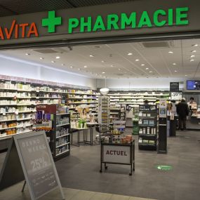 entrée-pharmacie-amavita-des-2-thielles