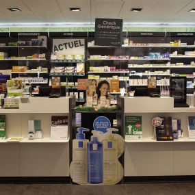 Pharmacie-Amavita-Les-Arcades-in