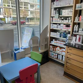 Amavita-Apotheke-Dietikon-services