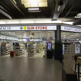 entree-pharmacie-sun-store-carouge-praille