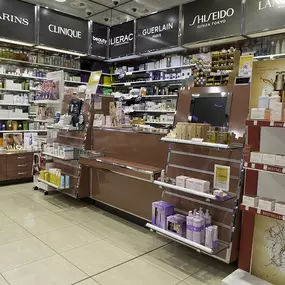 caissier-pharmacie-sun-store-geneve-aeroport