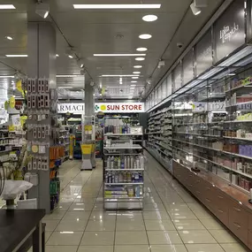 interieur-de-la-pharmacie-sun-store-geneve-lyon