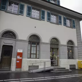 Amavita Apotheke im Bahnhof Thun