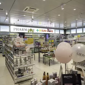 interieur-pharmacie-sun-store-romont