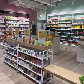 intérieur-pharmacie-sun-store-allaman