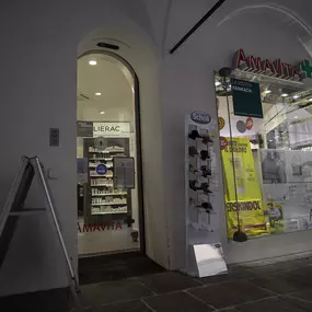 ingresso-farmacia-amavita-lugano