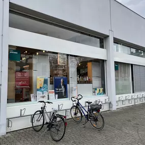 fenster-amavita-apotheke-oftringen