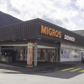 Pharmacie-Amavita-Migros-Moutier-bâtiment