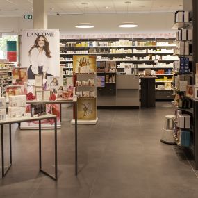 Amavita-Migros-Moutier-intérieur