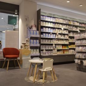 intérieur-pharmacie-amavita-raboud