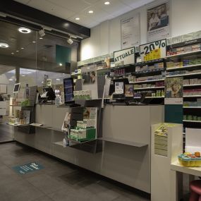 farmacia-centro-breggia