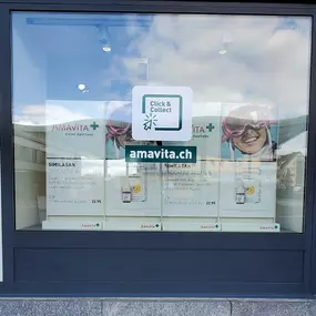 fenster-amavita-apotheke-bahnhof-wädenswil