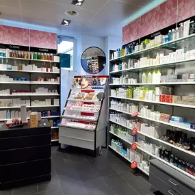 beauty-produkte-amavita-apotheke-bahnhof-wädenswil