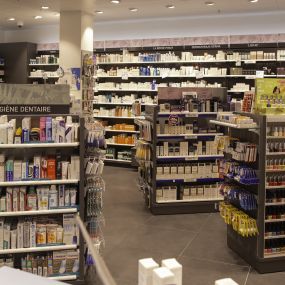 Pharmacie-Amavita-Confédération-Centre-produits