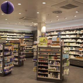 Pharmacie-Amavita-Confédération-Centre-intérieur