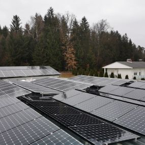 Photovoltaikanlagenbau - Die Dachsanierer