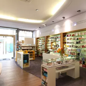 Bild von F.X. MILLER BEAUTY CONCEPT STORE est.1879