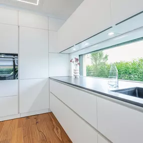 Der Blick aus der Küche ins Grüne – so macht Kochen Freude. ????????
Alles spricht für Internorm Fenster - Haustüren
#internorm #fenster #haustüren #türen