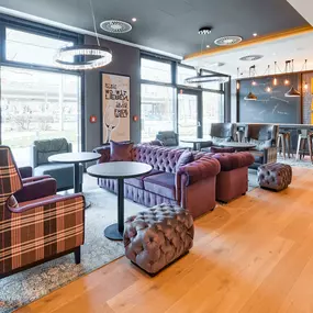 Premier Inn Saarbrucken City Congresshalle hotel lounge