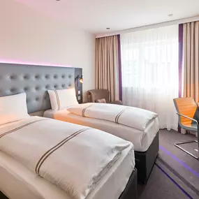 Premier Inn Saarbrucken City Congresshalle hotel bedroom