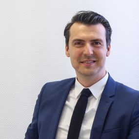 Agenturinhaber Robert Mainka - AXA Versicherung Neugebauer GmbH & Co. KG - Kfz Versicherung in Odenthal