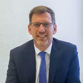 Agenturinhaber Marcel Abts - AXA Versicherung Neugebauer GmbH & Co. KG - Kfz Versicherung in Odenthal
