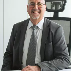 Innendienst Kurt Ponnert - AXA Versicherung Neugebauer GmbH & Co. KG - Kfz Versicherung in Odenthal