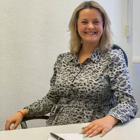 Vertriebsassistentin Stefanie Bethke - AXA Versicherung Neugebauer GmbH & Co. KG - Kfz Versicherung in Odenthal