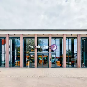 Premier Inn Munich Airport Sued hotel exterior