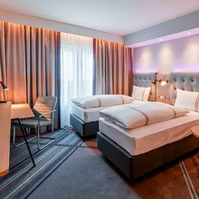 Premier Inn Munich Airport Sued hotel bedroom